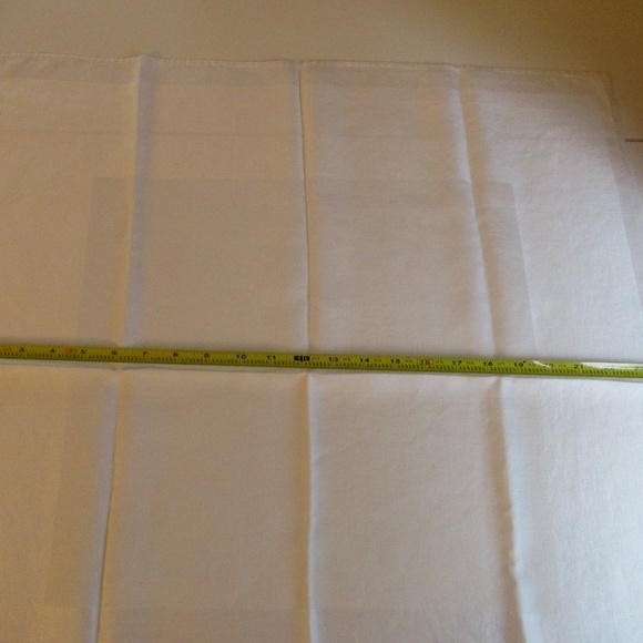 Monogrammed "C" cloth napkins - Picture 8 of 8